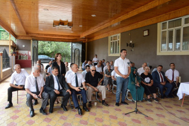 Rayon rəhbərinin növbəti səyyar-qəbul görüşü Hacallı kəndində keçirilib