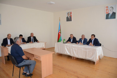 Millət vəkili Tərtərdə vətəndaşları qəbul etdi