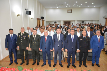 Tərtərdə 15 İyun - Milli Qurtuluş Gününə həsr olunmuş “Qurtuluşdan Zəfərə aparan yol” mövzusunda elmi-praktik konfrans keçirilib.