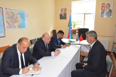 Milli Məclisin deputatı Xanlar Fətiyev Tərtər rayonunun Hüsənli kəndində vətəndaşları qəbul edib