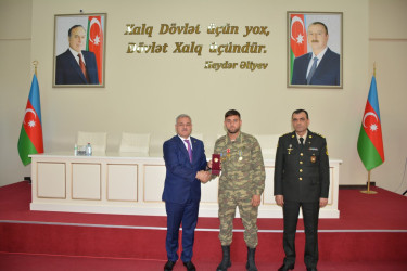 Tərtərdə Vətən müharibəsi qazilərinə və iştirakçılarına medallar təqdim olunub