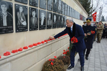 Tərtərdə 20 Yanvar- Ümumxalq Hüzn günündə şəhidlərin xatirəsi ehtiramla anılıb