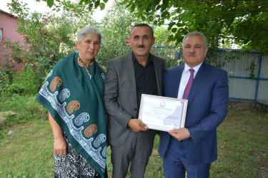 İcra başçısı şəhid atası Firqani Hacıyevi 50 illik yubileyi münasibəti ilə təbrik edib