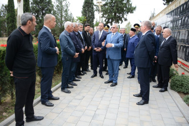 Tərtərdə 27 sentyabr-Anım Günü ilə əlaqədar Şəhidlər Abidə Kompleksi ziyarət edilib