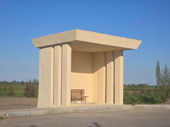 Tərtərdə “Şəhərsalma və Arxitektura İli” çərçivəsində yol kənarındakı obyektlər milli memarlıq üslubuna uyğunlaşdırılır