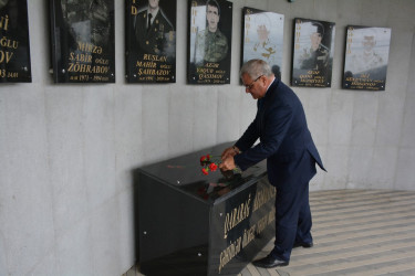 İcra başçısının Yenikənd kəndində səyyar-qəbul görüşü keçirilib