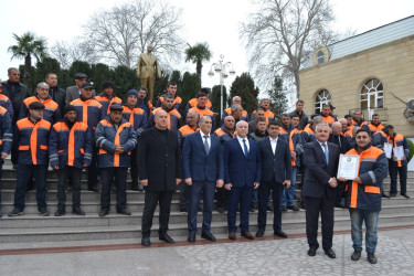 Tərtərdə avtomobil yolları işçilərinin peşə bayramı qeyd olunub