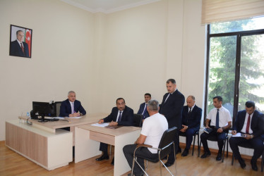 Rayon rəhbəri tərəfindən növbəti dəfə vətəndaşların müraciətləri dinlənilib