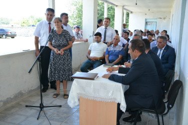 Rayon rəhbərinin Poladlı kəndində növbəti səyyar qəbul-görüşü keçirilib