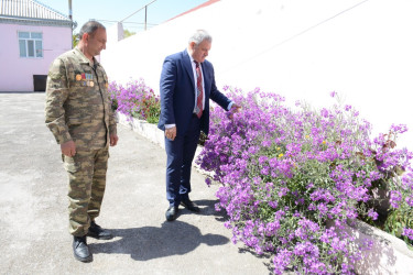 İcra başçısı Vətən Müharibəsi əlili Rasim İsaxovu ziyarət edib
