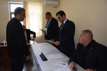 Milli Məclisin deputatı Anar Məmmədov Tərtər rayonunun Şıxarx qəsəbəsində müvəqqəti məskunlaşan Ağdərə rayon sakinləri ilə növbəti görüşünü keçirib.
