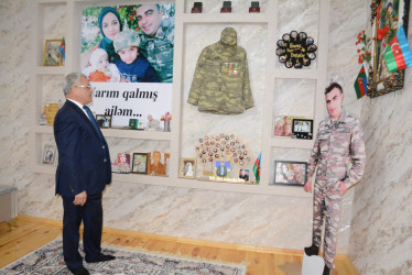 Rayon rəhbəri “Konstitusiya və Suverenlik İli” çərçivəsində Köçərli kəndindən olan şəhid ailələri ilə görüş keçirib