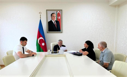 İcra başçısı tərəfindən növbəti dəfə vətəndaşların müraciətləri dinlənilib