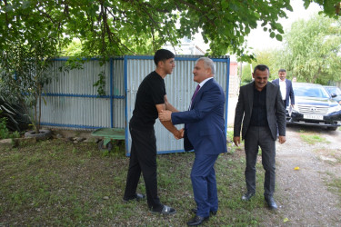 İcra başçısı şəhid atası Firqani Hacıyevi 50 illik yubileyi münasibəti ilə təbrik edib