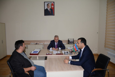 Rayon rəhbəri tərəfindən növbəti dəfə vətəndaşların müraciətləri dinlənilib