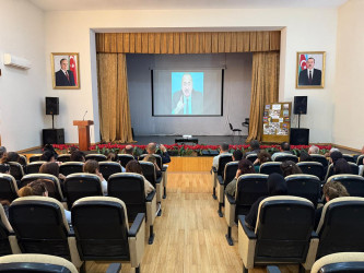 Tərtər Rayon İcra Hakimiyyətinin və Qarabağ Regional Mədəniyyət İdarəsinin Tərtər nümayəndəliyinin birgə təşkilatçılığı ilə rayon Mədəniyyət Mərkəzində 27 sentyabr – Anım Günü münasibəti ilə tədbir keçirilib