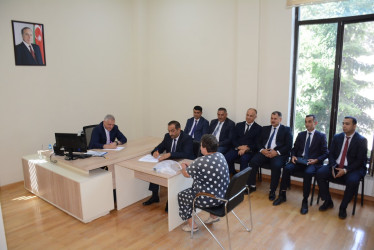 Rayon rəhbəri tərəfindən növbəti dəfə vətəndaşların müraciətləri dinlənilib