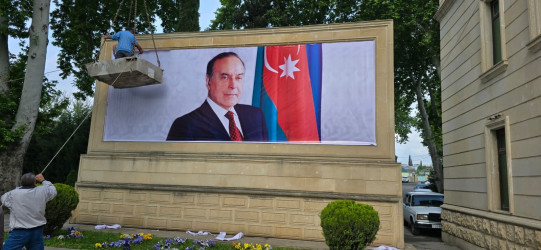 Tərtərdə Ulu Öndər Heydər Əliyevin portiretləri dəyişdirilərək yenisi ilə əvəzlənib