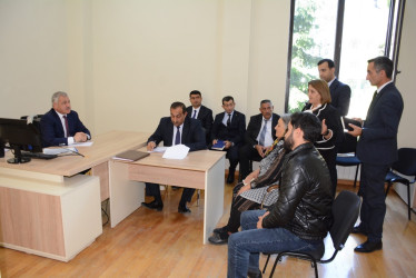 Rayon rəhbəri tərəfindən növbəti dəfə vətəndaşların müraciətləri dinlənilib