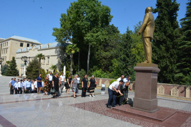 Tərtərdə “Heydər Əliyev Azərbaycan dili” mövzusunda  “dəyirmi masa” keçirilib