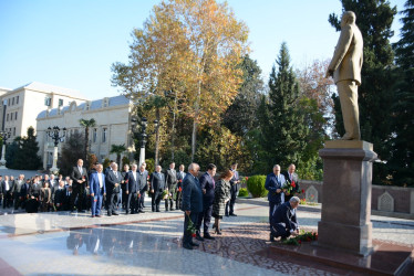 “Konstitusiya və Suverenlik İli-2025“:“Yeni Azərbaycan Partiyası müstəqil Azərbaycan dövlətinin əsas dayaqlarından biridir ”