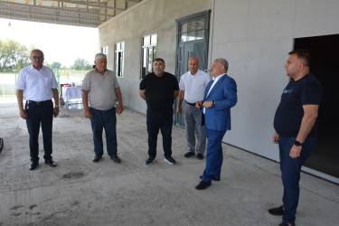 Rayon rəhbəri "FRUİT FOR AZ" MMC-nin intensiv meyvə bağları və müasir suvarma infrastrukturu ilə tanış olub