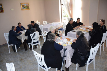 Tərtərli şəhid ailələri müalicə və istirahət üçün Naftalan şəhərinə yola salınıb
