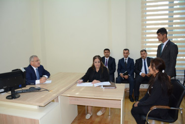 Rayon rəhbəri tərəfindən növbəti dəfə vətəndaşların müraciətləri dinlənilib