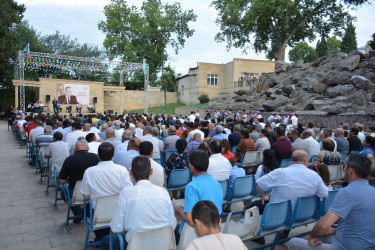 Tərtərdə Ümummilli Lider Heydər Əliyevin birinci dəfə hakimiyyətə gəldiyi gün münasibəti ilə konsert proqramı təşkil olunub