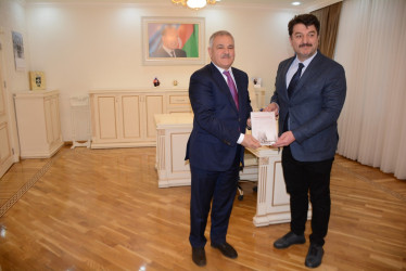 Tərtərdə Türk Əməkdaşlıq və Koordinasiya Agentliyi (TİKA) tərəfindən təmir olunmuş Heydər Əliyev adına parkda yerləşən Açıq Hava Səhnəsinə baxış keçirilib