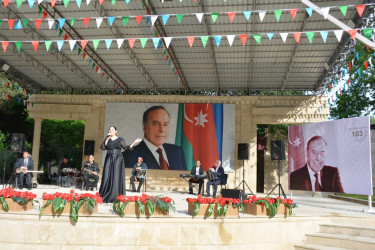 Tərtərdə Ümummilli Lider Heydər Əliyevin anadan olmasının 103-cü ildönümünə həsr olunmuş konsert proqramı təşkil olunub