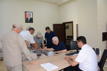 Borsunlu kənd sakinlərinin müraciətləri öz həllini tapıb