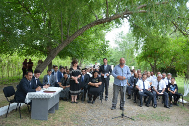 Rayon rəhbərinin Qaynaq kəndində növbəti səyyar qəbul-görüşü keçirilib