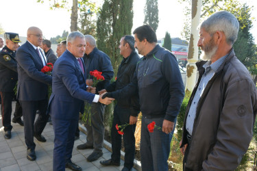 8 noyabr–Zəfər Günü münasibəti ilə Tərtərdə Şəhidlər Abidə Kompleksinin qarşısında bayram tədbiri keçirilib