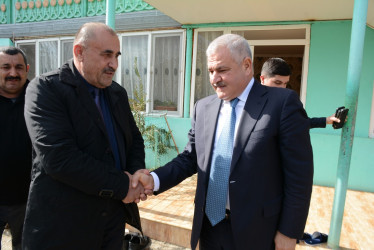 Rayon rəhbəri şəhid Mübariz Süleymanovun ailəsini ziyarət edib