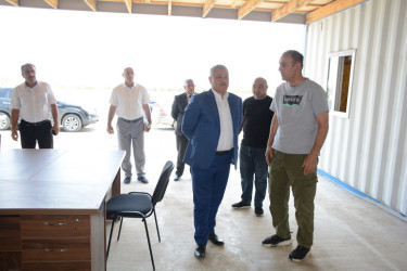 Tərtər Rayon İcra Hakimiyyətinin başçısı "AZNEKTARİN" MMC-nin intensiv meyvə bağları və müasir suvarma infrastrukturu ilə tanış olub