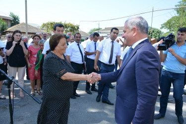 Rayon rəhbərinin növbəti səyyar qəbul-görüşü şəhərin şəhid Nicat İsgəndərov, Vasif Hüseyinov və Nəriman Nərimanov küçələrində keçirilib.