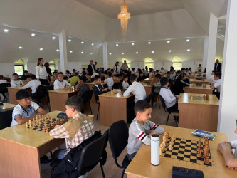 “Konstitusiya və Suverenlik İli -2025” : 27 sentyabr Anım Gününə həsr edilmiş şahmat üzrə rayon turnirinə start verilib