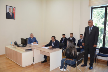 Rayon rəhbəri tərəfindən növbəti dəfə vətəndaşların müraciətləri dinlənilib