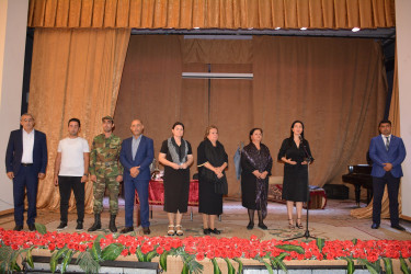 Tərtərdə 27 sentyabr - Anım günü münasibəti ilə Bərdə Xalq Teatrının hazırladığı “Zəfərə gedən yol” tamaşası nümayiş olunub