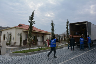 Talış kəndinin növbəti 10 ailəsi də doğma torpaqlarına köçürülüb