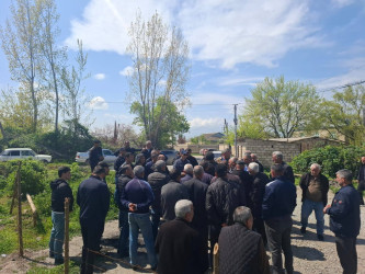 Tərtər rayonu İsmayılbəyli kənd sakinləri ilə suvarma suyunun istifadə edilməsi üçün maarifləndirici görüş keçirilib