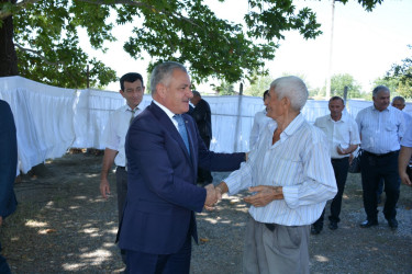 Rayon rəhbərinin İlxıçılar kəndində növbəti səyyar qəbul-görüşü keçirilib