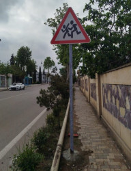 Tərtərdə yol nişanları bərpa olunur