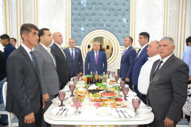 İcra başçısı şəhid İntiqam Mənsimlinin qardaşının toy şənliyində iştirak edib