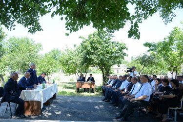 Tərtər Rayon İcra Hakimiyyətinin başçısı Müstəqim Məmmədovun növbəti səyyar-qəbul görüşü Düyərli kəndində keçirilib