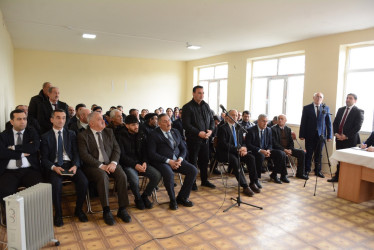 Rayon rəhbərinin növbəti səyyar-qəbul görüşü Qaraağacı kəndində keçirilib