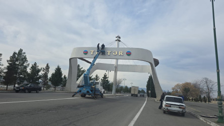 Tərtər  şəhərin girişində ad göstəricisi yenidən bərpa olundu