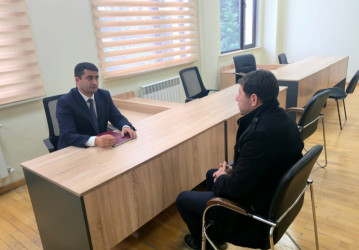 Tərtər Rayon İcra Hakimiyyətində mütəmadi olaraq vətəndaşlar qəbul edilir, onların problemlərinin həlli istiqamətində əməli addımlar atılır.