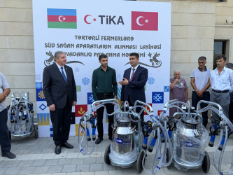 Tərtərdə TİKA-nın dəstəyi ilə “Tərtərli Fermerlərə Süd Sağan Aparat Alınması” layihəsi icra olunub